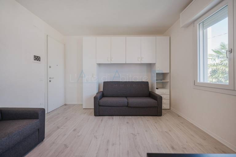 Rental apartment with terrace | City view — photo 5