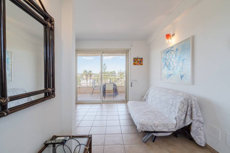Holiday Apartment "Giulietta" with Sea View, Balcony & Wi-Fi — photo 5