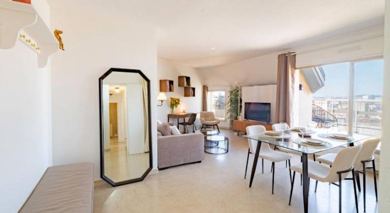 Holiday apartment with terrace — photo 2