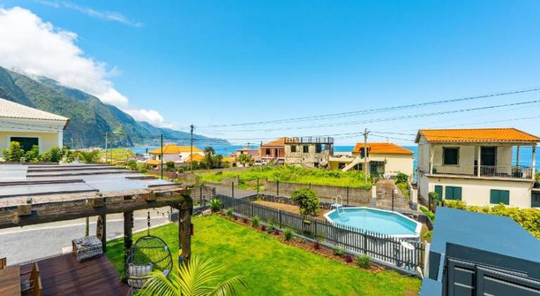 Beautiful vacation home with pool | Pet-friendly — photo 4