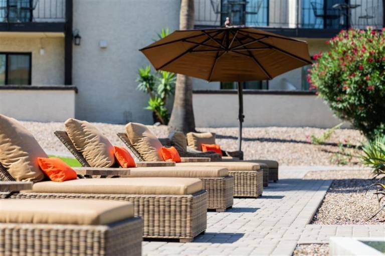 Rental apartment with grill, private pool & hot tub | Mountain view | Pets are welcome in Scottsdale, AZ