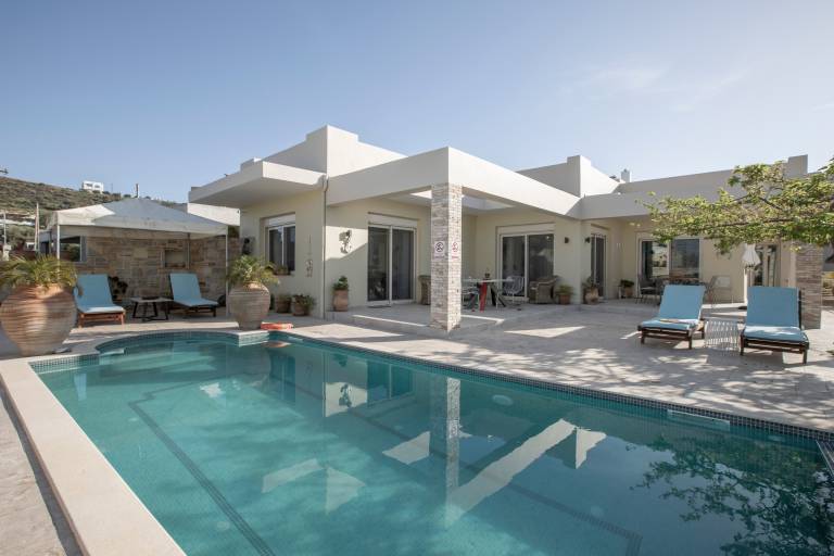 Villa  Pitsidia