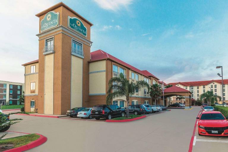 La Quinta Inn & Suites by Wyndham Houston/Clear Lake-NASA — photo 2