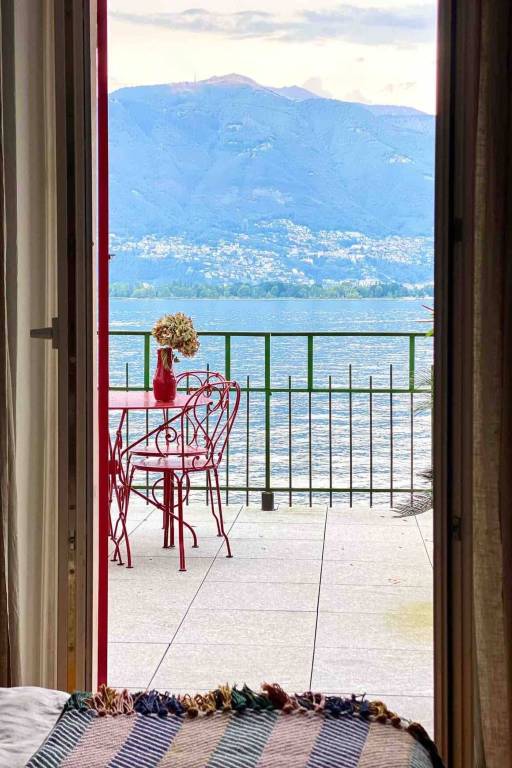 Apartment with yard & patio in Locarno