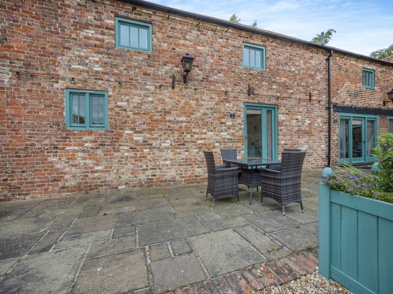 Cottage  Grimsby