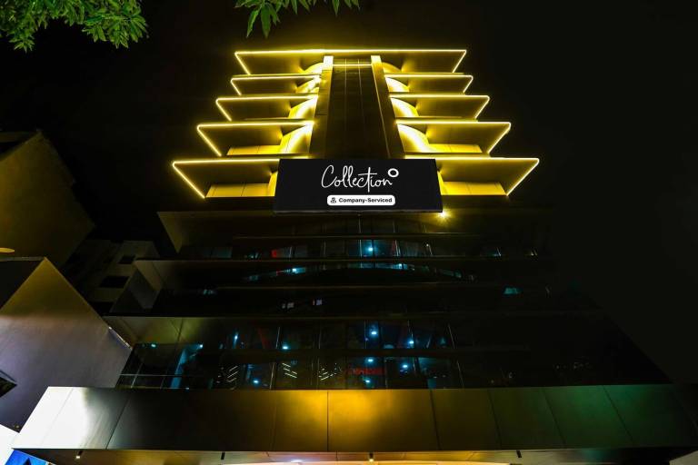 Collection O Ramdaspeth Downtown