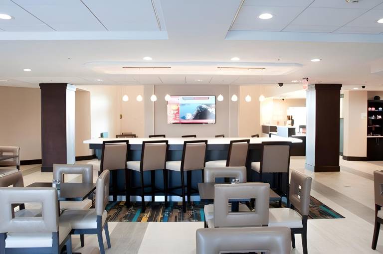 Holiday Inn Savannah S - I-95 Gateway Hotel By IHG — photo 5