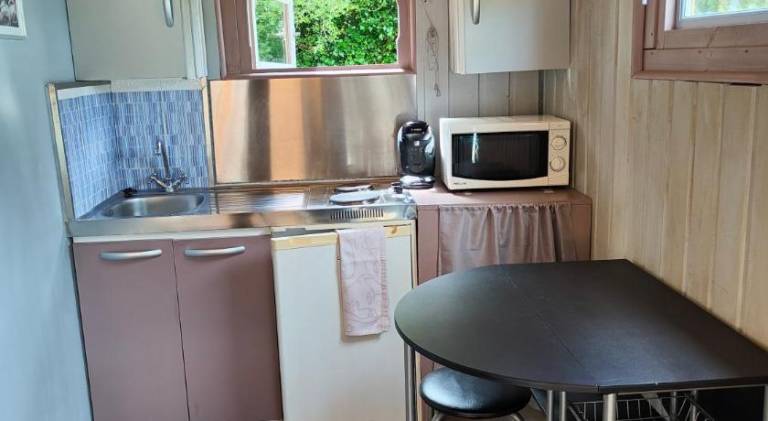 Apartment with pool | Pets allowed — photo 3