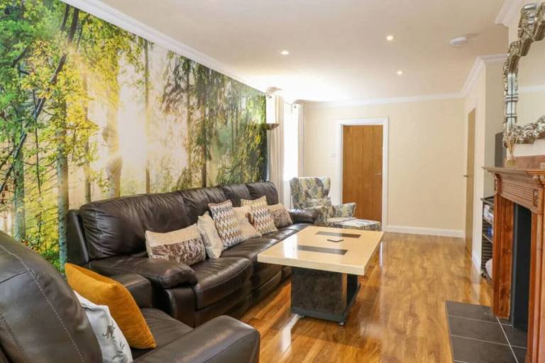 House  Brundall