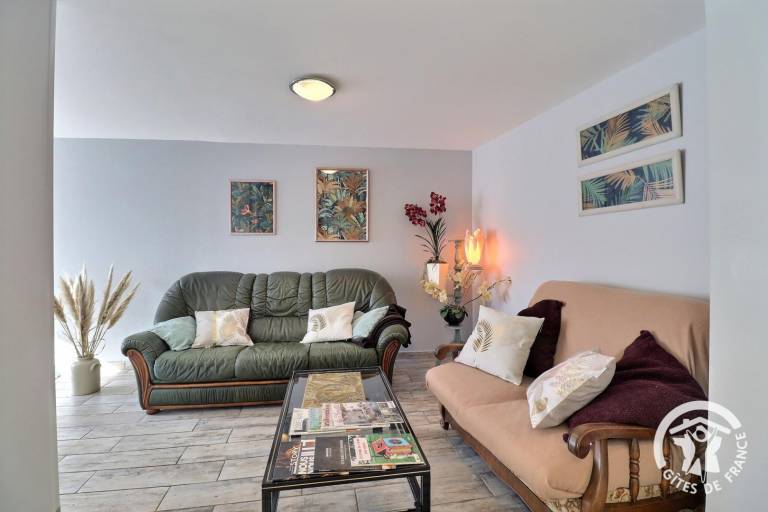 Beautiful gite with terrace, garden & BBQ | Pets are welcome — photo 3