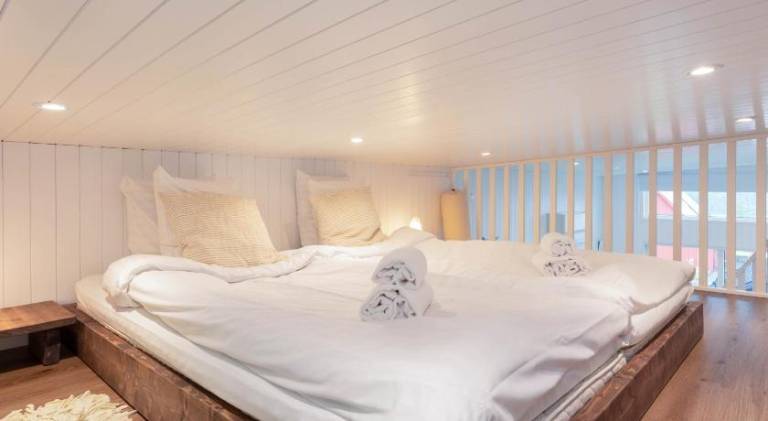 Villa with patio & yard | Good for workation | Pets are welcome in Are