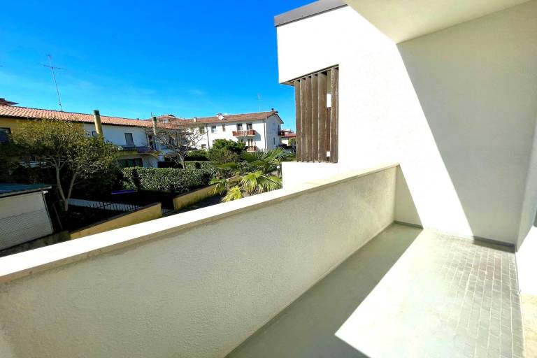 House with BBQ, garden & terrace — photo 5