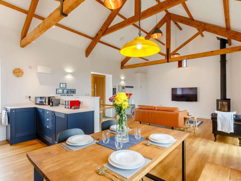 Fully equipped cottage with garden & barbeque | Pets allowed — photo 3