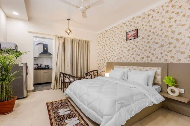 Eco chic haven in Gurgaon with balcony