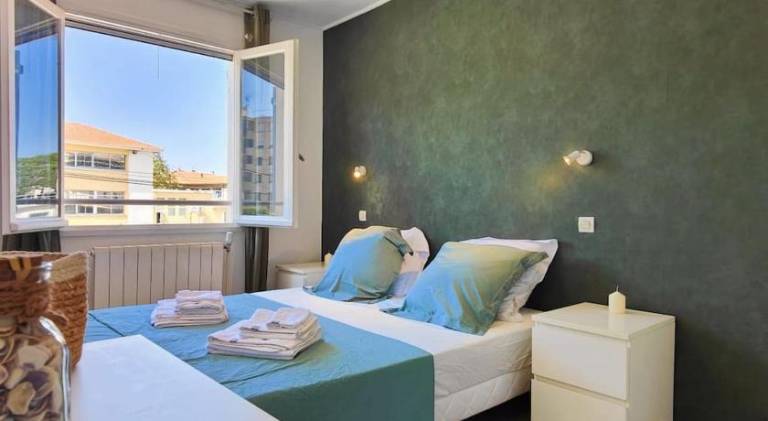 Villa with 4 rooms for 8 persons — photo 2