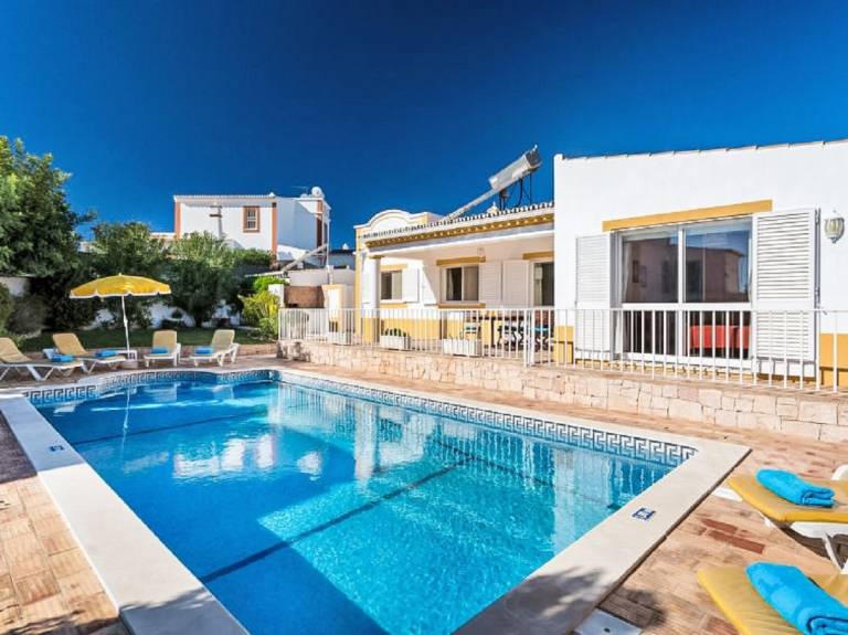 Villa Guia
