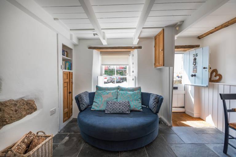 Child-friendly cottage with garden | Beach view | Beach nearby | Pets allowed — photo 4