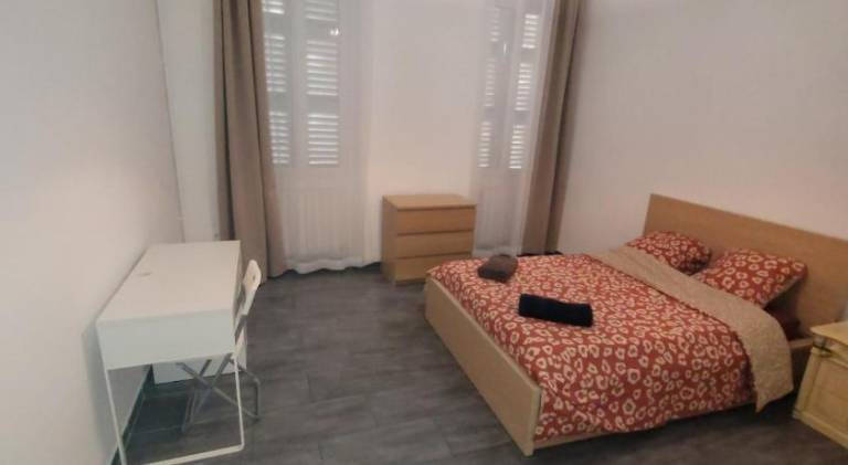 Apartment | Near Palais Longchamp — photo 2