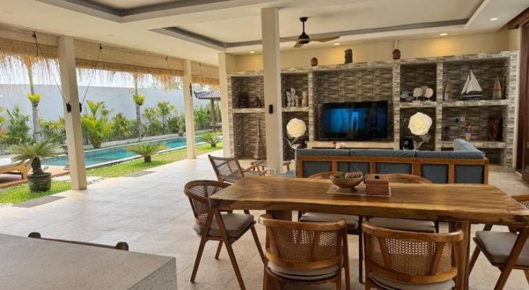 Villa with pool | Pets are welcome — photo 4