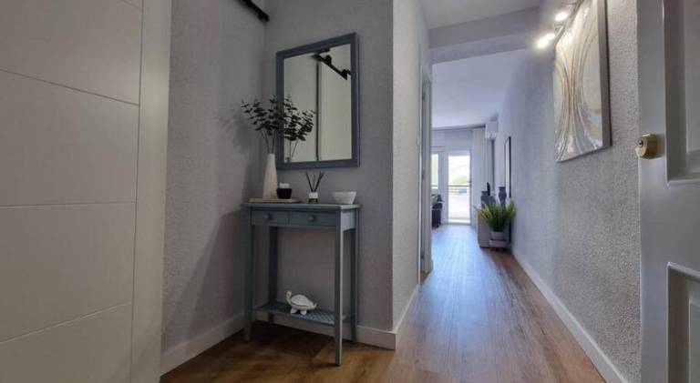 Rental apartment with patio | Perfect for remote work — photo 4