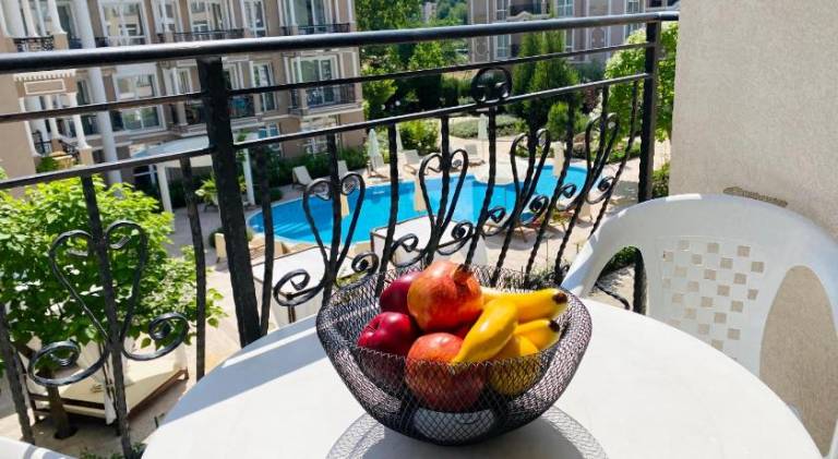 Wonderful holiday apartment with terrace & pool | Dogs allowed — photo 4