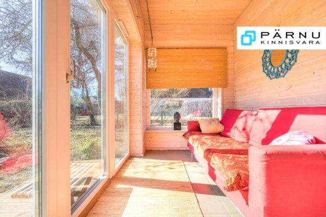 Vacation home with 5 rooms for 10 persons in Parnu