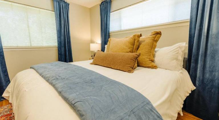 Vacation home with 2 rooms for 4 persons in Memphis, TN