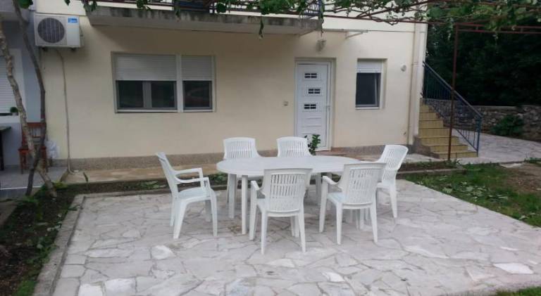 Pan Apartmani in Tivat