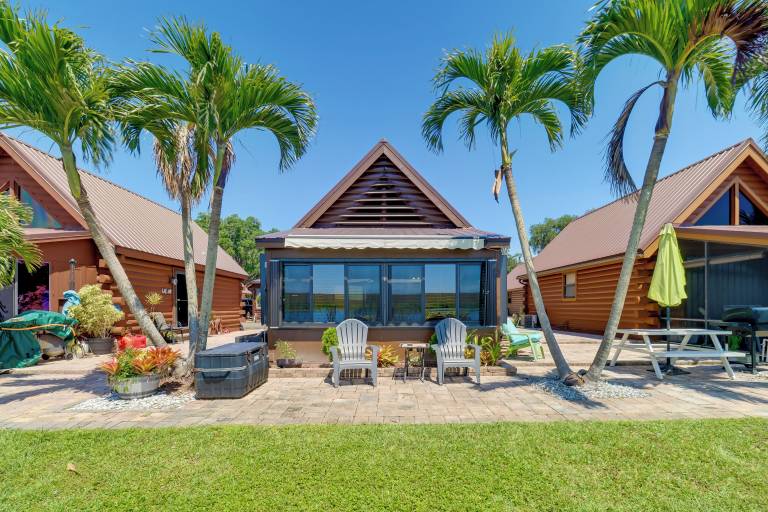 Cabin Okeechobee