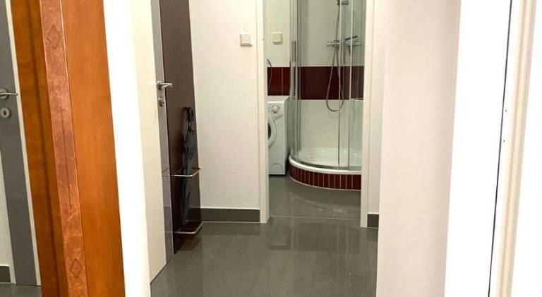 Apartment Grazbachgasse - gratis Tiefgaragenplatz — photo 3