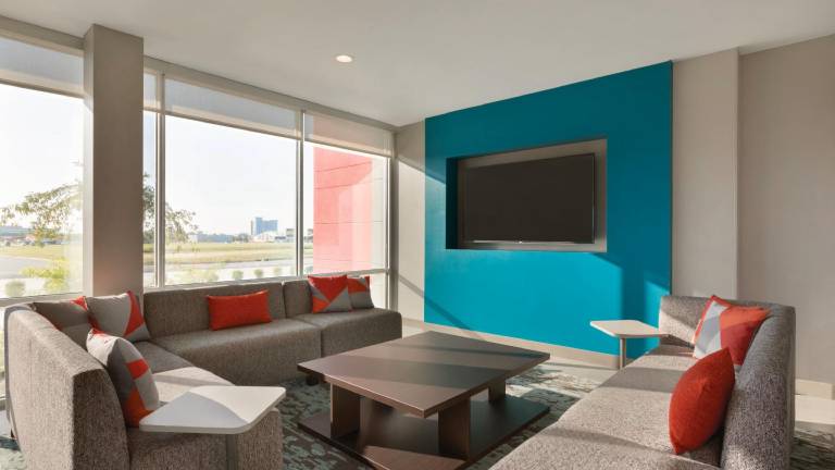 Avid hotel West Memphis by IHG — photo 2