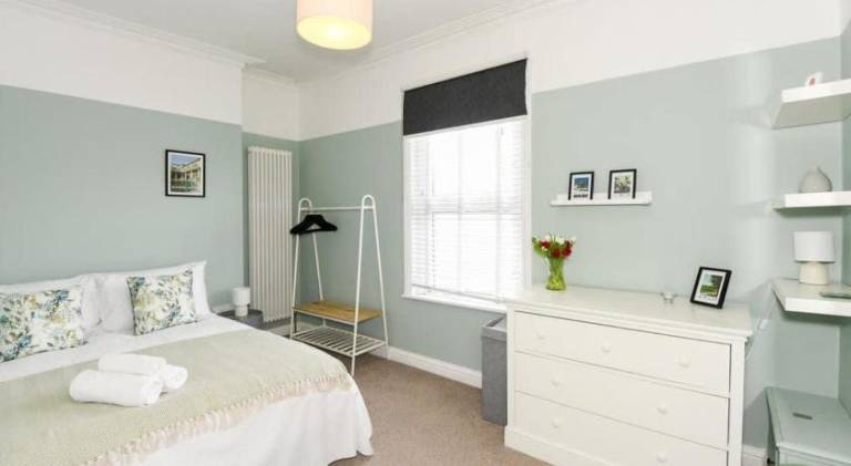 Nice holiday apartment | Close to Bristol Cathedral | Good for workation | Dogs allowed — photo 2