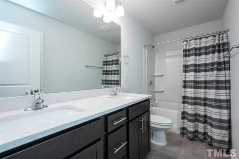 Rental apartment with pool — photo 5