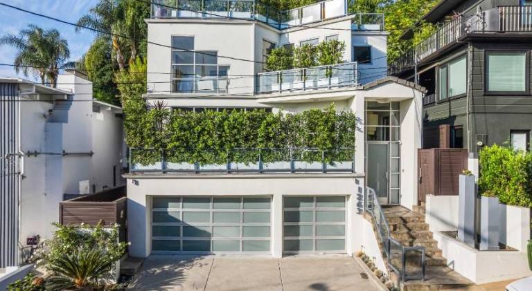 West Hollywood Hills Jacuzzi and Beautiful View — photo 2