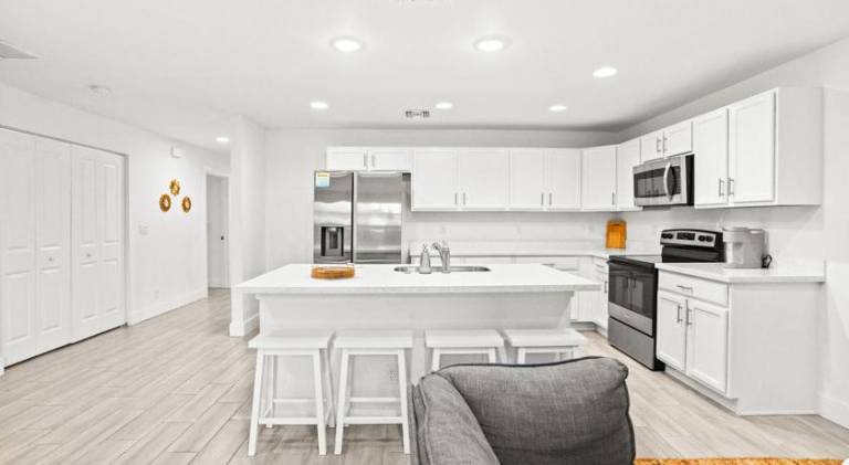 House with 3 rooms for 6 persons — photo 3