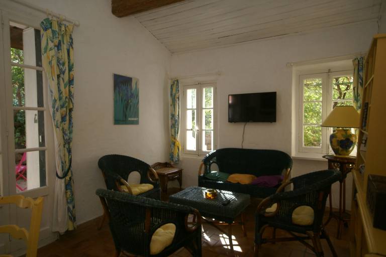 Fully equipped charming house with terrace | Dogs allowed — photo 2