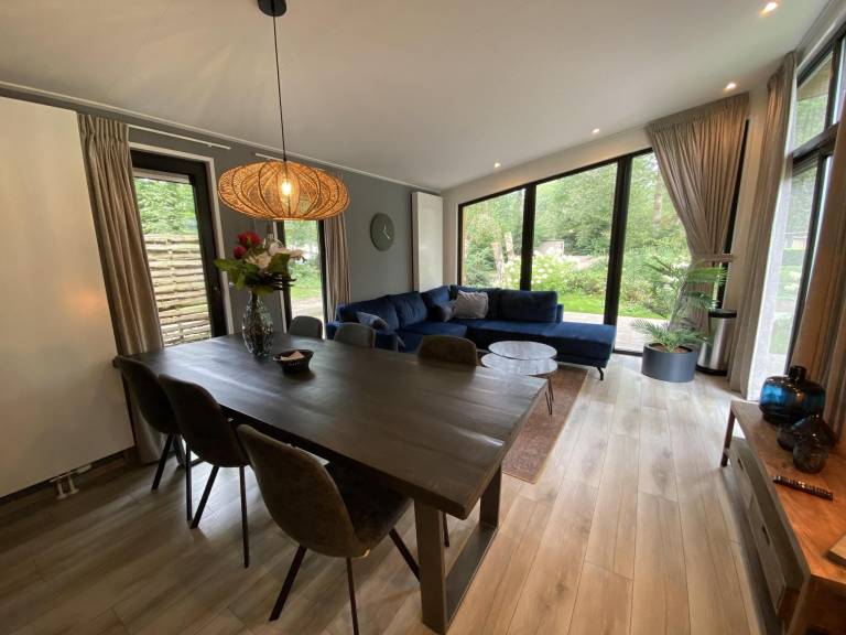 House with garden & patio — photo 4