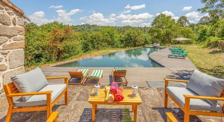 Vacation home with yard, BBQ & terrace — photo 3
