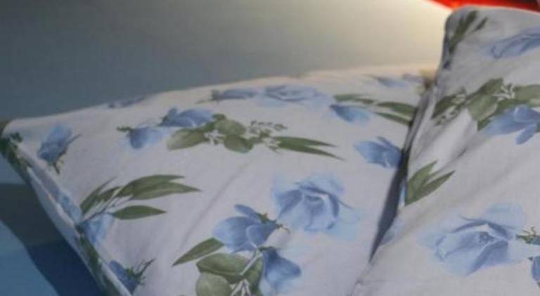 Excelente quarto com cama de casal king em casa perto do aeroporto de Curitiba — photo 2
