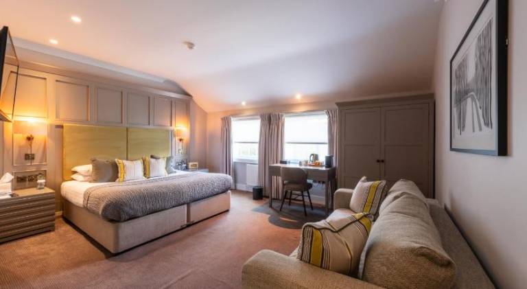The Royal Wells Hotel, Tunbridge Wells - The Coaching Inn Group — photo 2