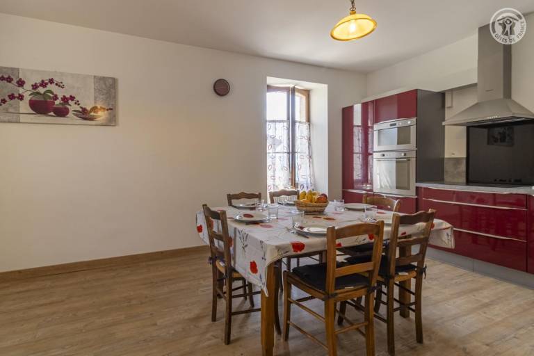Gite with terrace — photo 2