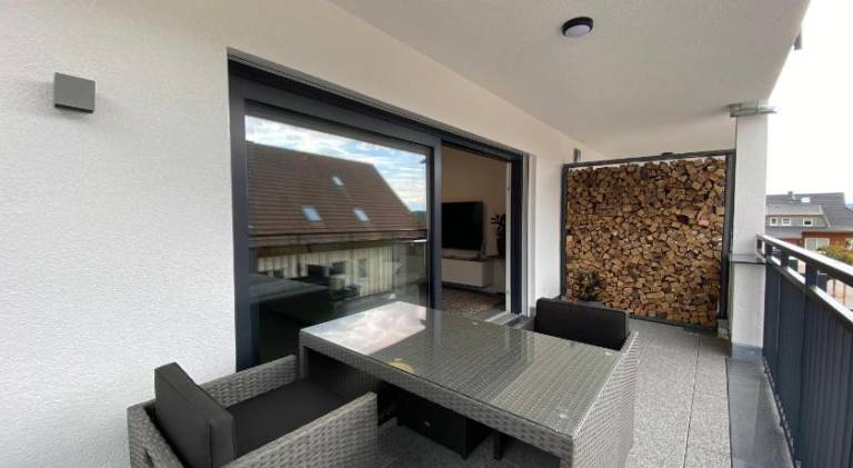 Charming holiday apartment with patio & barbeque | Next to the ski | Pets are welcome — photo 3