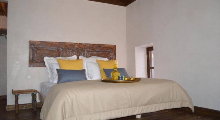 House with patio | Pets allowed — photo 2