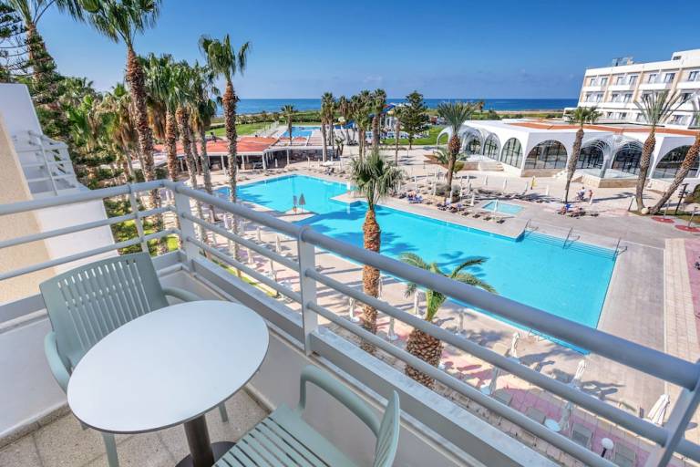 Resort  Yeroskipou