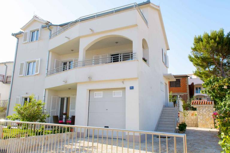 Ferienwohnung Okrug Gornji