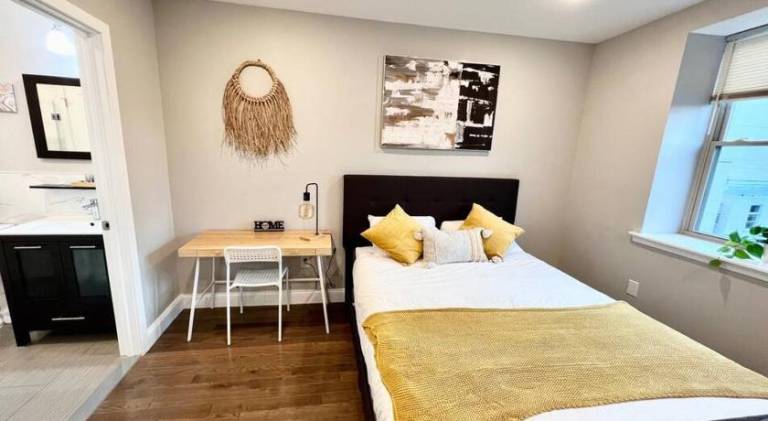 Rental apartment | Next to Love Park in Philadelphia, PA