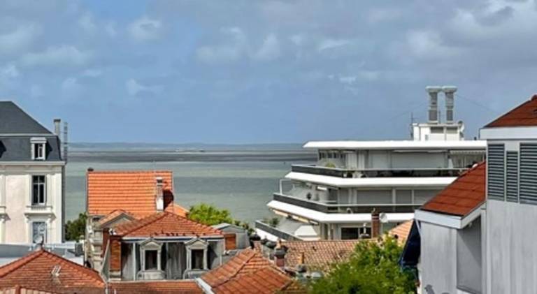 Rental apartment with 2 rooms for 5 persons in Arcachon