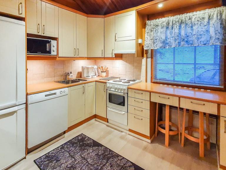 Big vacation home with sauna | Pets are welcome — photo 4
