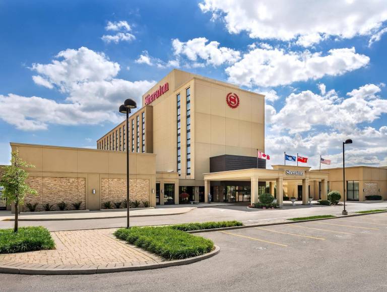 Sheraton Toronto Airport Hotel & Conference Centre in Toronto, ON