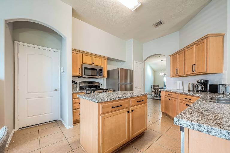 House  Barker Cypress